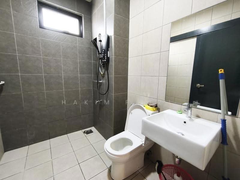 Rumah Teres 2-Tingkat untuk Disewa di Dengkil (Selangor) - Hakim Fauzi - PropertyGuru.com.my