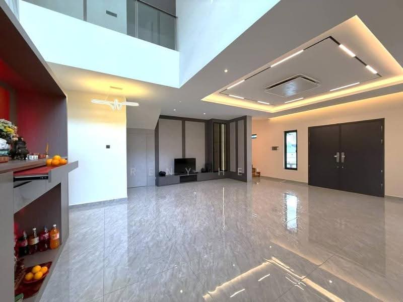 Rumah Berkembar untuk Dijual di Taman Gaya (Ulu Tiram) - Reny Hee - Living Room - PropertyGuru.com.my