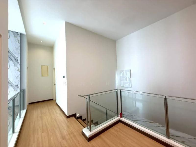 Rumah Berkembar untuk Dijual di Taman Gaya (Ulu Tiram) - Reny Hee - Corridor - PropertyGuru.com.my