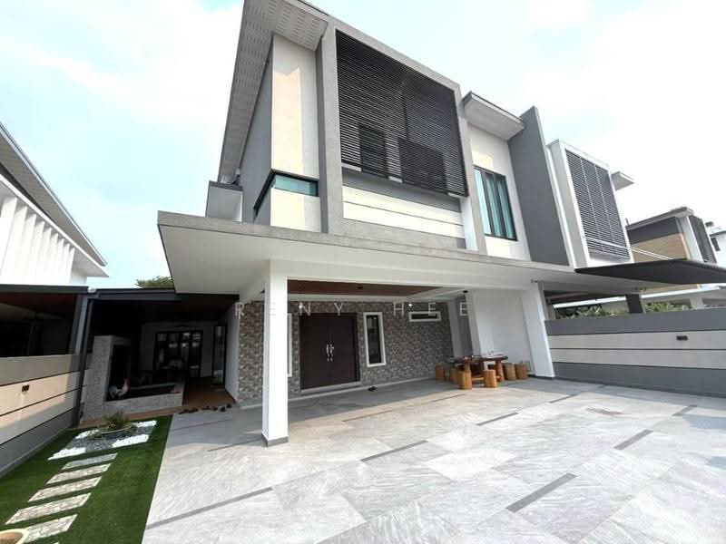 Rumah Berkembar untuk Dijual di Taman Gaya (Ulu Tiram) - Reny Hee - Exterior - PropertyGuru.com.my