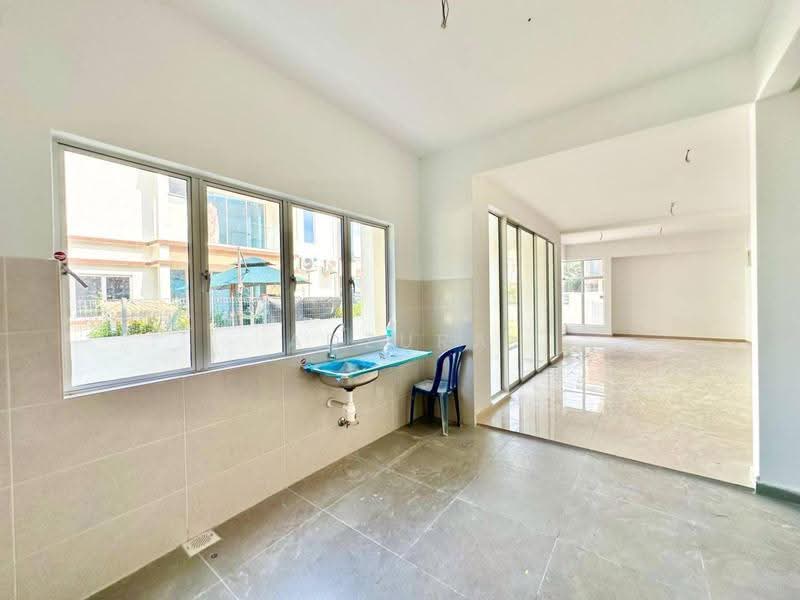 Semi-Detached House for Sale in Seksyen 29 (Shah Alam) - Adzura Zamedin - Interior - PropertyGuru.com.my