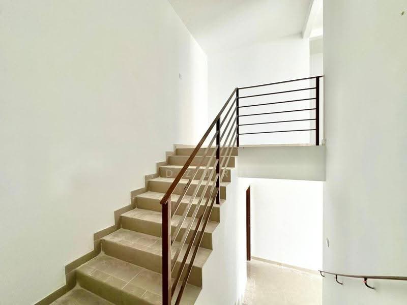 Semi-Detached House for Sale in Seksyen 29 (Shah Alam) - Adzura Zamedin - Interior - PropertyGuru.com.my