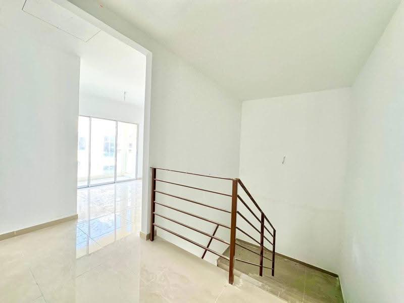 Semi-Detached House for Sale in Seksyen 29 (Shah Alam) - Adzura Zamedin - Interior - PropertyGuru.com.my