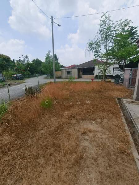 1-storey Terraced House for Sale in Kajang (Selangor) - CK Law - Exterior - PropertyGuru.com.my