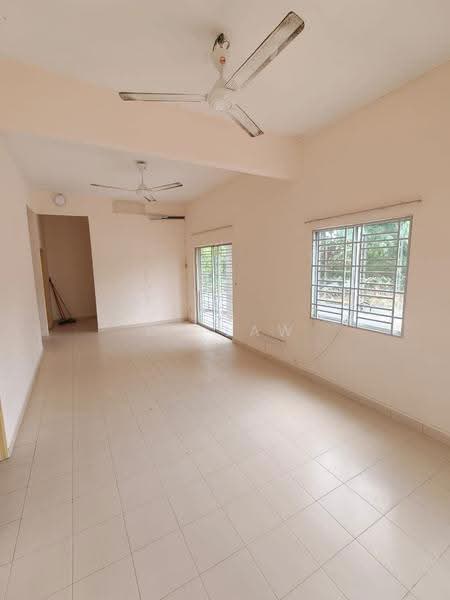 1-storey Terraced House for Sale in Kajang (Selangor) - CK Law - Living Room - PropertyGuru.com.my