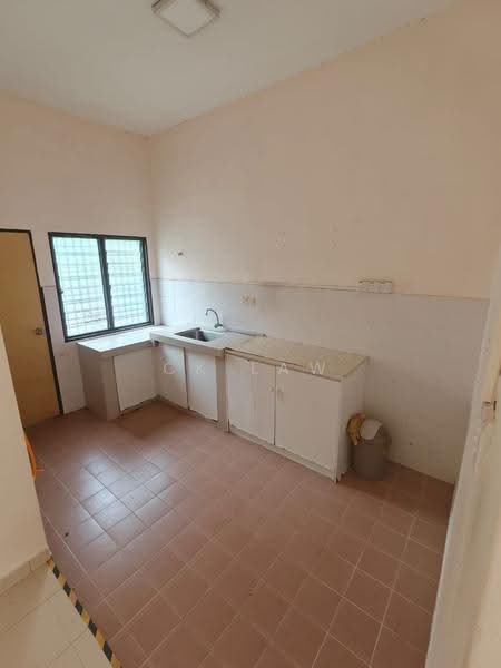 1-storey Terraced House for Sale in Kajang (Selangor) - CK Law - Kitchen - PropertyGuru.com.my