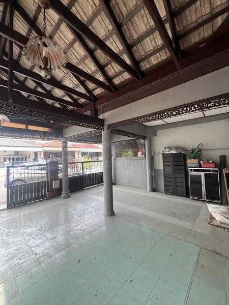 Rumah Teres 1-Tingkat untuk Dijual di Taman Pendamar Indah 2 (Klang) - Nazrin Hakimin - Exterior - PropertyGuru.com.my