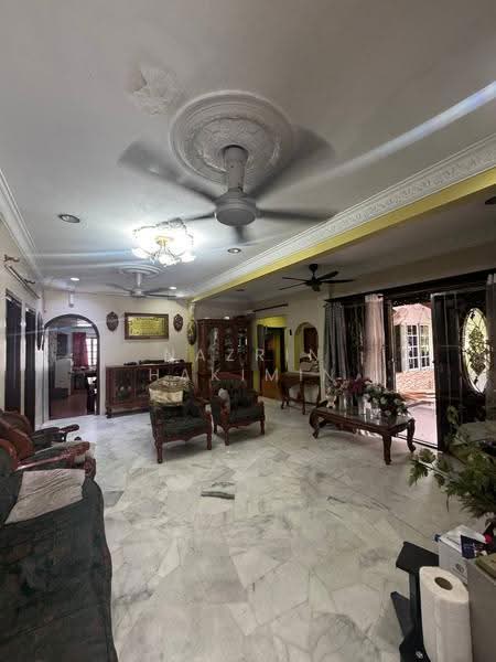 Rumah Teres 1-Tingkat untuk Dijual di Taman Pendamar Indah 2 (Klang) - Nazrin Hakimin - Living Room - PropertyGuru.com.my