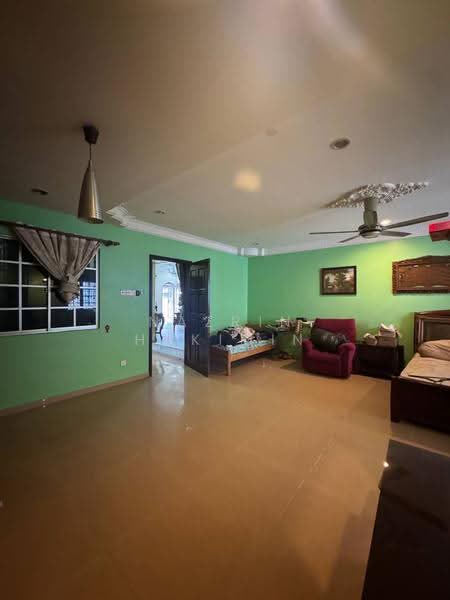 Rumah Teres 1-Tingkat untuk Dijual di Taman Pendamar Indah 2 (Klang) - Nazrin Hakimin - Living Room - PropertyGuru.com.my