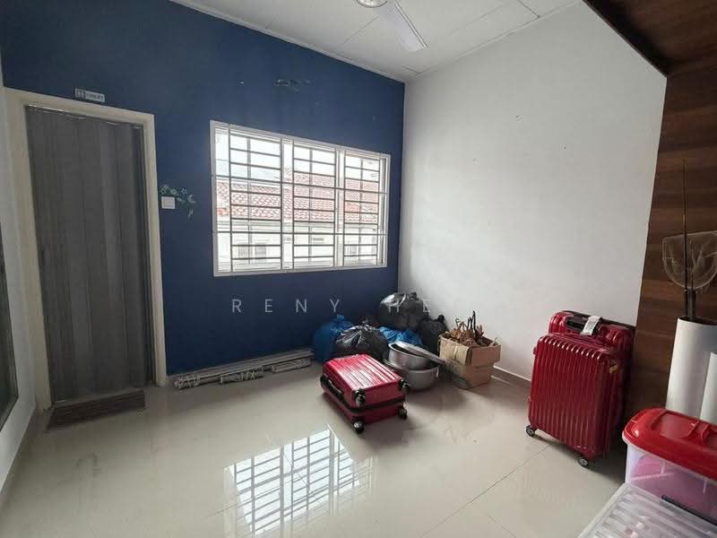 Rumah Teres 2-Tingkat untuk Dijual di Taman Megah Ria (Masai) - Reny Hee - PropertyGuru.com.my