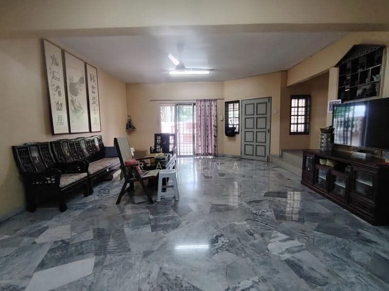 2-storey Terraced House for Sale in Taman Cheng Perdana 1 (Cheng) - Ramona Tan - PropertyGuru.com.my