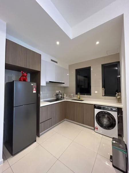 Pangsapuri untuk Disewa di V Residence Suites @ Sunway Velocity - Michael Au - Kitchen - PropertyGuru.com.my