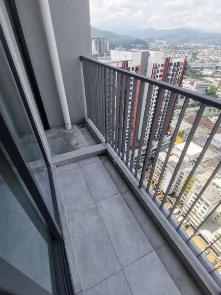 Kediaman Servis untuk Disewa di 168 Park Residensi Selayang - YT Wong - Balcony - PropertyGuru.com.my