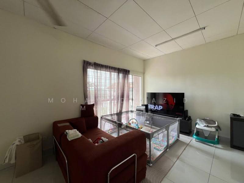 Pangsapuri untuk Dijual di Bangi Idaman Apartment - Mohamad Yazid Mohamed - Living Room - PropertyGuru.com.my