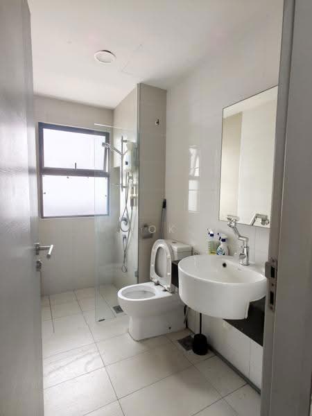 Service Residence for Rent at Residences @ 1 Tebrau - Tok CJ - Bathroom - PropertyGuru.com.my