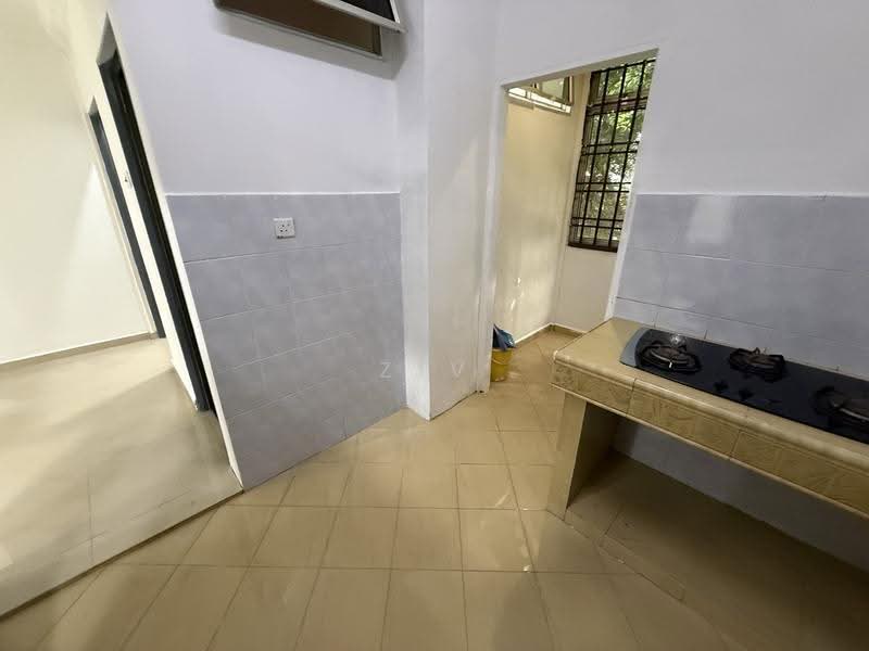 Flat for Sale at Taman Megah Ria - Ziv Chiam - Kitchen - PropertyGuru.com.my