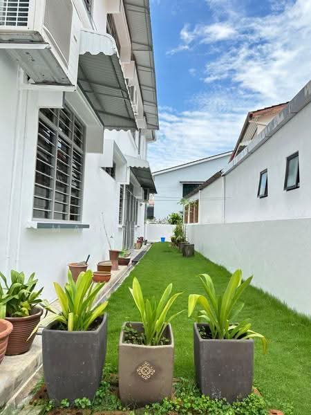 Rumah Berkembar untuk Dijual di Taman Goh Guan Ho (Ayer Itam) - Matthew Png - Exterior - PropertyGuru.com.my