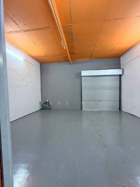 Shop / Office for Rent in Johor Bahru (Johor) - Joanne Ngoo - Interior - PropertyGuru.com.my