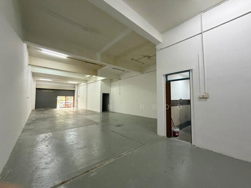 Shop / Office for Rent in Johor Bahru (Johor) - Joanne Ngoo - Interior - PropertyGuru.com.my