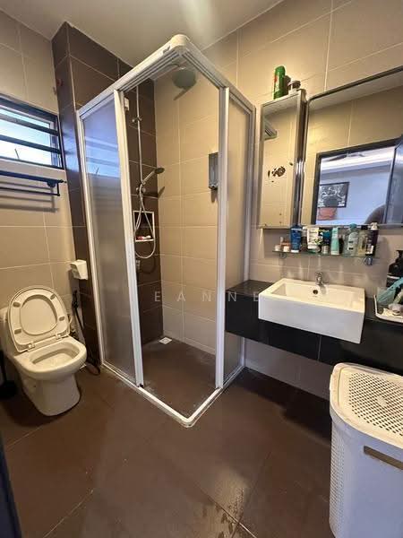 2-storey Terraced House for Sale in Mutiara Rini (Skudai) - Leanne Liew - Bathroom - PropertyGuru.com.my