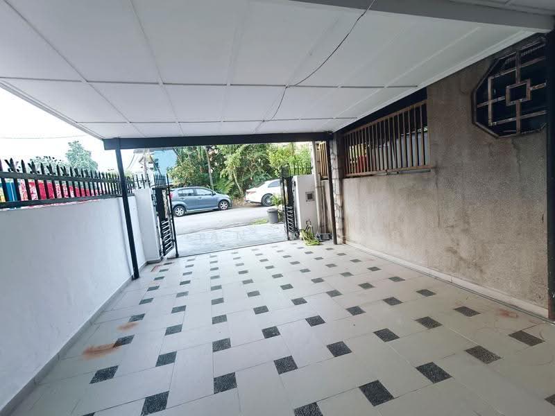 Rumah Teres 3-Tingkat untuk Dijual di Ampang (Selangor) - Azean Wahab - Exterior - PropertyGuru.com.my