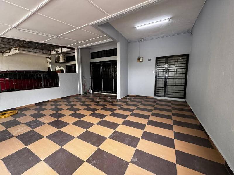 Rumah Teres 2-Tingkat untuk Dijual di Taman Selayang Utama (Selayang) - Abid Sabarudin - Entrance - PropertyGuru.com.my