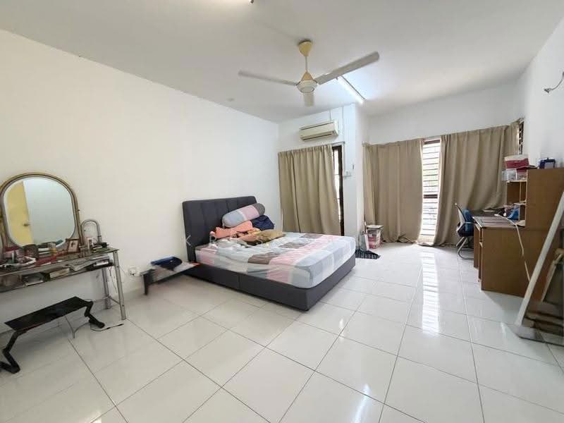 Rumah Teres 2-Tingkat untuk Dijual di Cheras (Selangor) - Kris Tan - Bedroom - PropertyGuru.com.my