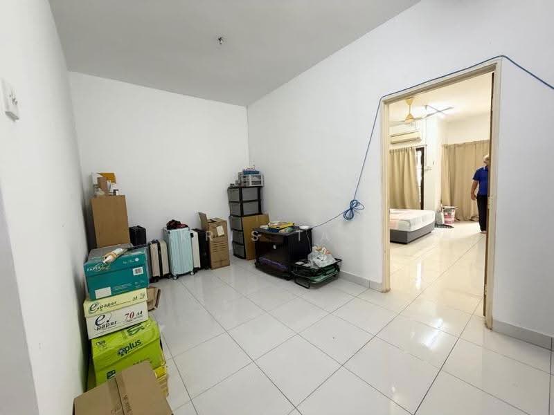 Rumah Teres 2-Tingkat untuk Dijual di Cheras (Selangor) - Kris Tan - Living Room - PropertyGuru.com.my