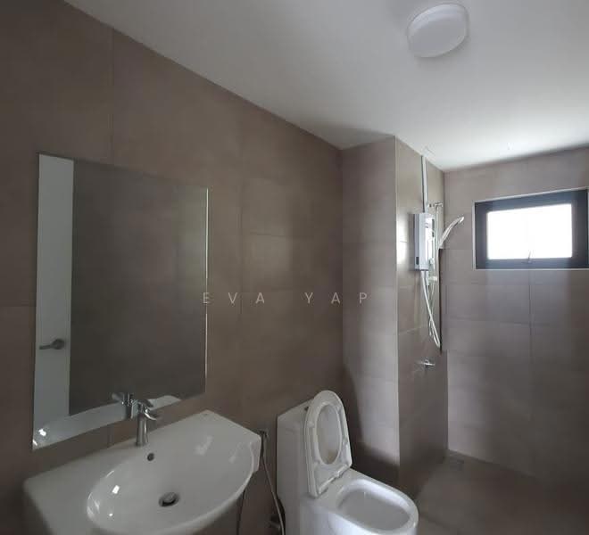 Kediaman Servis untuk Disewa di Savio @ Riana Dutamas - Eva Yap - Bathroom - PropertyGuru.com.my