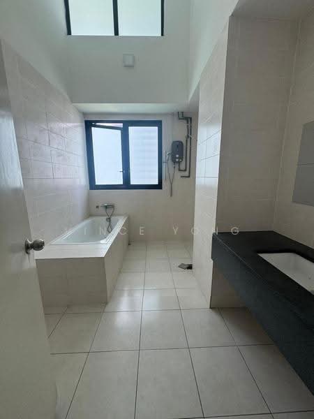 Kediaman Servis untuk Disewa di i-SOHO @ i-City - Vince Yong - Bathroom - PropertyGuru.com.my