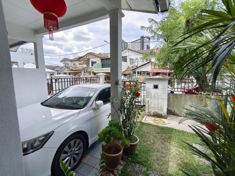Rumah Teres 2-Tingkat untuk Dijual di Cheras (Selangor) - Even Chong - Exterior - PropertyGuru.com.my