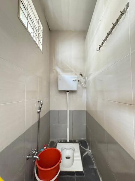 2-storey Terraced House for Sale in Ampang Jaya (Ampang) - Afiqah zaidi - Bathroom - PropertyGuru.com.my