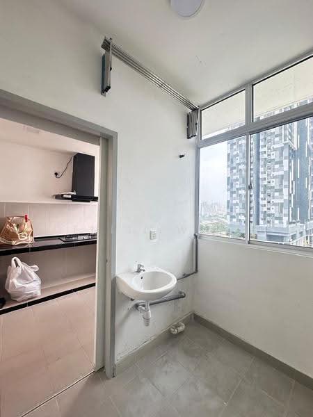 Apartment for Rent at Residensi Kecapi - Denise Wong - Kitchen - PropertyGuru.com.my