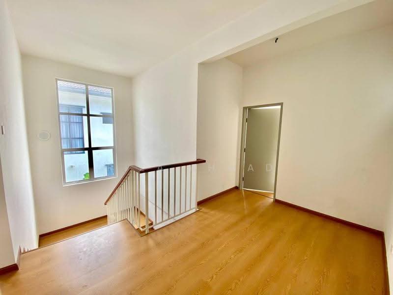 Rumah Berkembar untuk Dijual di Seksyen U15 (Shah Alam) - Riza Ahmad - Interior - PropertyGuru.com.my
