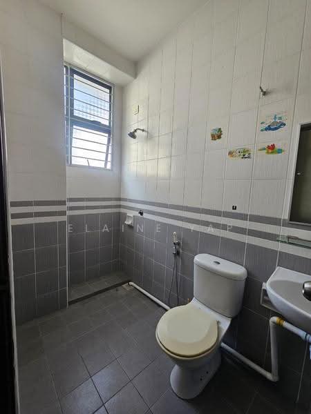 Rumah Teres 3-Tingkat untuk Dijual di Taman Seri Bukit Segambut (Batu) - Elaine Yap - Bathroom - PropertyGuru.com.my