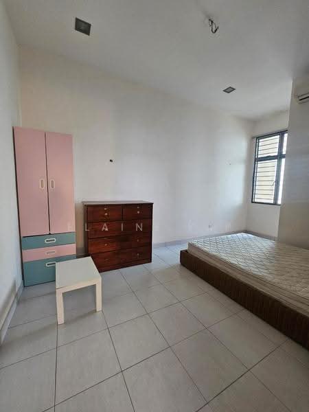 Rumah Teres 3-Tingkat untuk Dijual di Taman Seri Bukit Segambut (Batu) - Elaine Yap - Bedroom - PropertyGuru.com.my