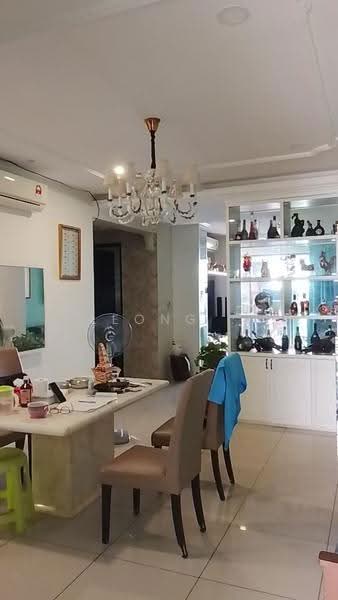 Kondominium untuk Dijual di 98 Nibong Residence - Leong . - Dining Room - PropertyGuru.com.my