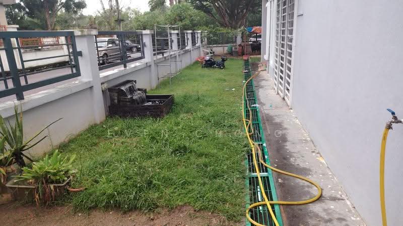 2-storey Terraced House for Sale in Semenyih (Selangor) - Even Chong - Garden - PropertyGuru.com.my