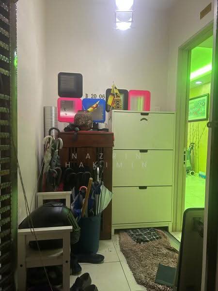 Kondominium untuk Dijual di Platinum Lake PV 13 - Nazrin Hakimin - Entrance - PropertyGuru.com.my