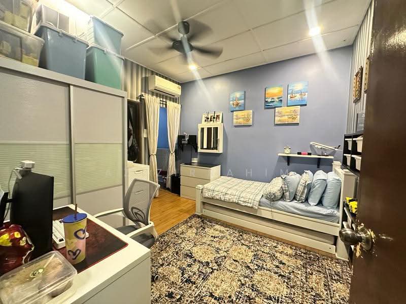2-storey Terraced House for Sale in Kota Damansara (Selangor) - Azizirrahim . - Bedroom - PropertyGuru.com.my