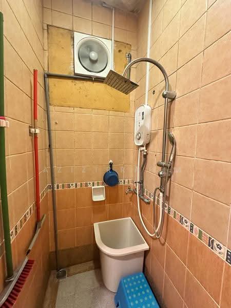 2-storey Terraced House for Sale in Kota Damansara (Selangor) - Azizirrahim . - Bathroom - PropertyGuru.com.my