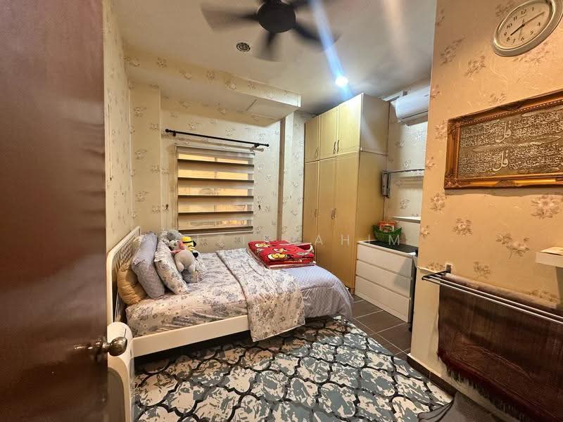 2-storey Terraced House for Sale in Kota Damansara (Selangor) - Azizirrahim . - Bedroom - PropertyGuru.com.my
