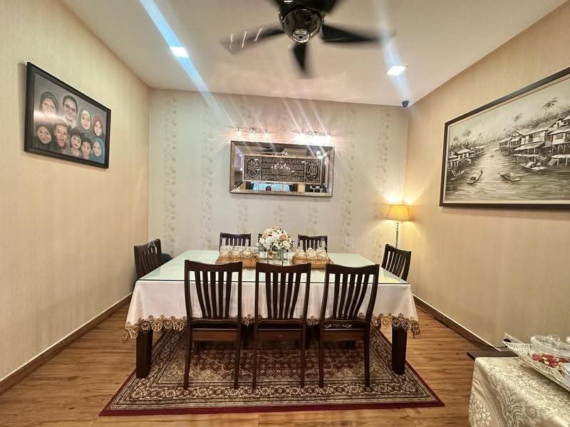 2-storey Terraced House for Sale in Kota Damansara (Selangor) - Azizirrahim . - Dining Room - PropertyGuru.com.my