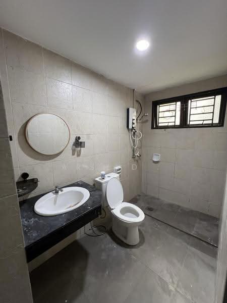 Apartment for Sale at Larkin Residence (Phase One) - Arshad . - Bathroom - PropertyGuru.com.my