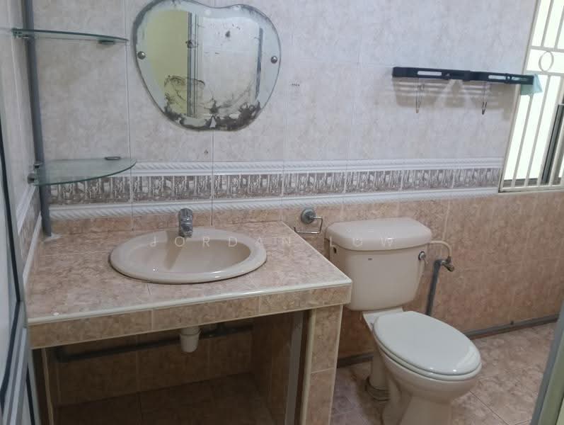 Condominium for Rent at Desa Gembira - Jordan Low - Bathroom - PropertyGuru.com.my