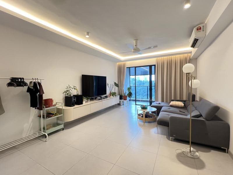 Kondominium untuk Dijual di Residensi Astrea - Heidi Lim - Living Room - PropertyGuru.com.my