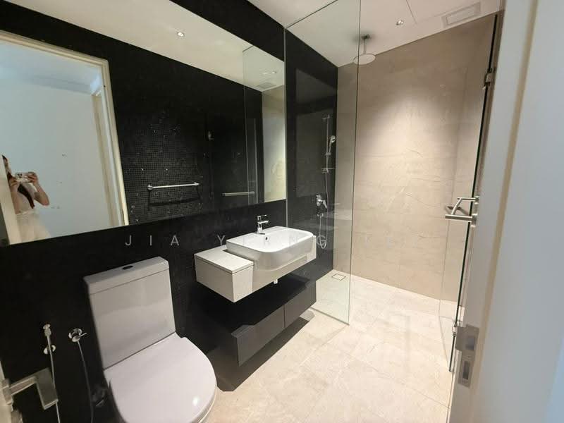 Kediaman Servis untuk Dijual di SO Sofitel Kuala Lumpur Residences - Jia Yirng Lee - Bathroom - PropertyGuru.com.my