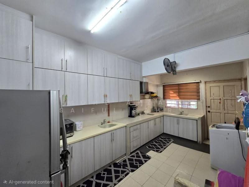 2-storey Terraced House for Sale in Prima Saujana (Kajang) - Mohd Aizat Saiful Bahri - Kitchen - PropertyGuru.com.my