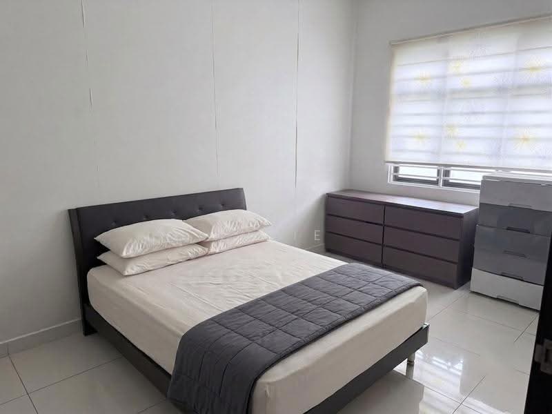 Semi-Detached House for Sale in Bandar Kinrara Seksyen 1 (Bandar Kinrara) - Annie Chong - Bedroom - PropertyGuru.com.my