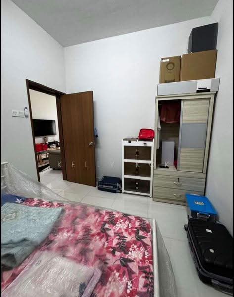 Condominium for Rent at Sri Putramas III / Royal Regent - Kelly Kok - Bedroom - PropertyGuru.com.my